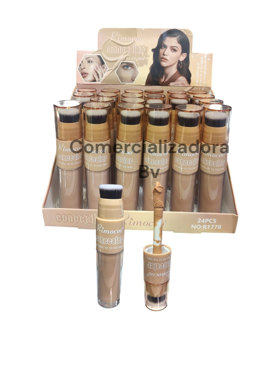 CORRECTOR OJERA LÍQUIDO CON BROCHA  1