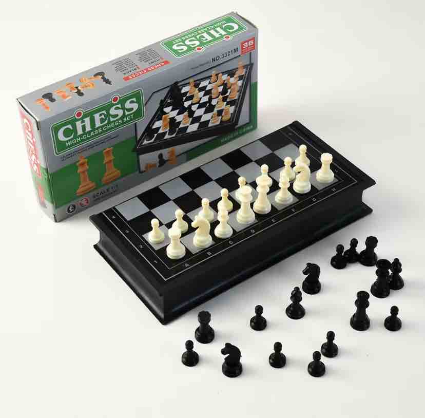 AJEDREZ CAJA VERDE  1