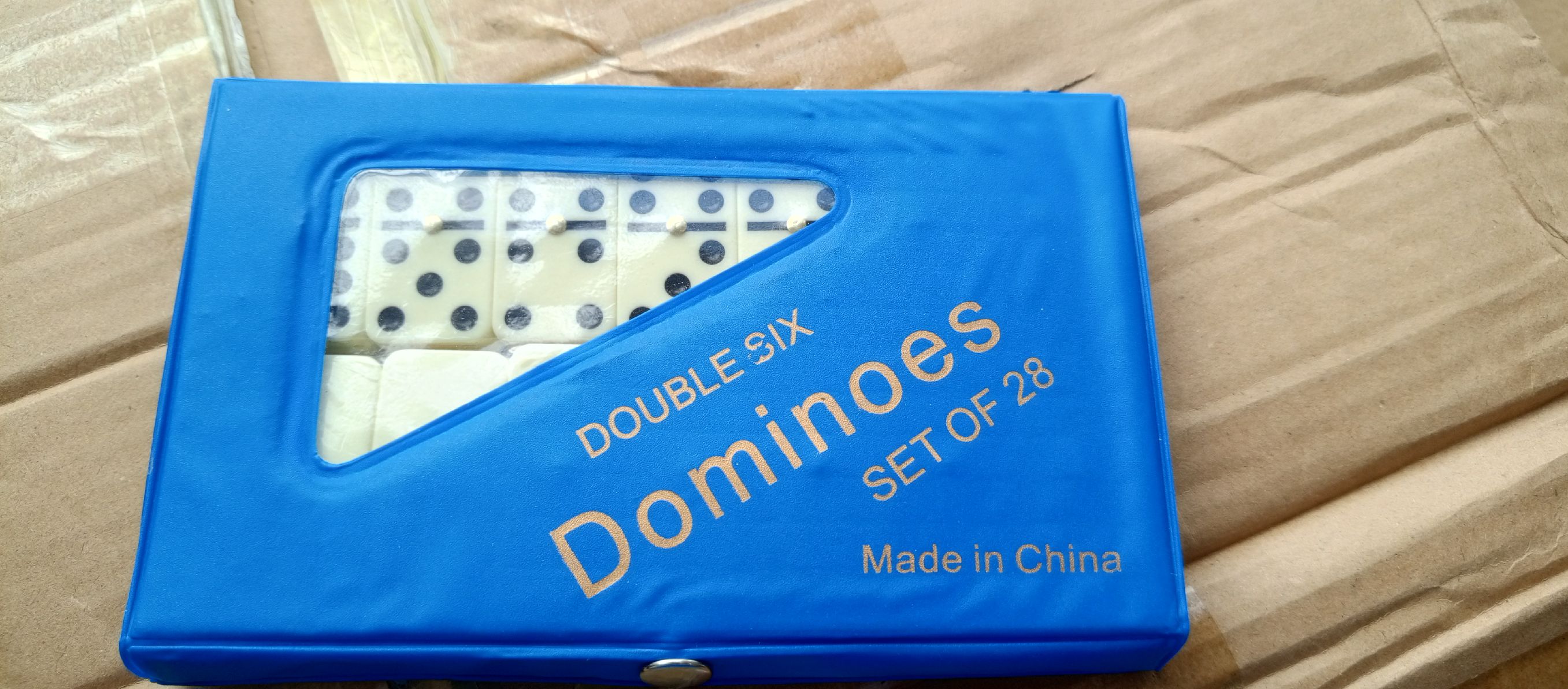 DOMINO  1