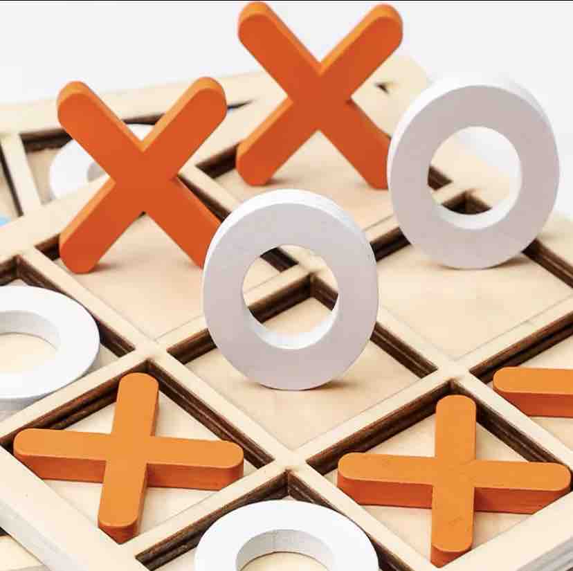 JUEGO TRIKI EN MADERA MEDIANO  1