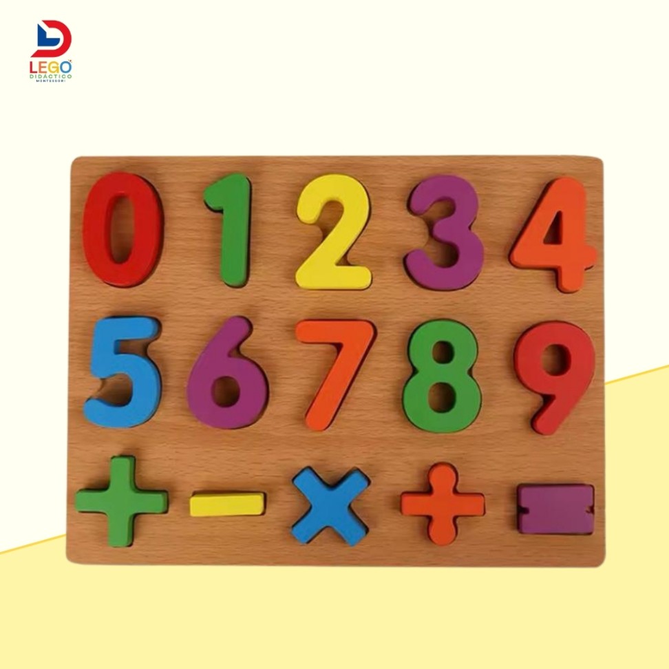 TABLERO MONTESSORI CAFÉ NÚMEROS Y SIGNOS MATEMATICOS 21.5x24 cm 1