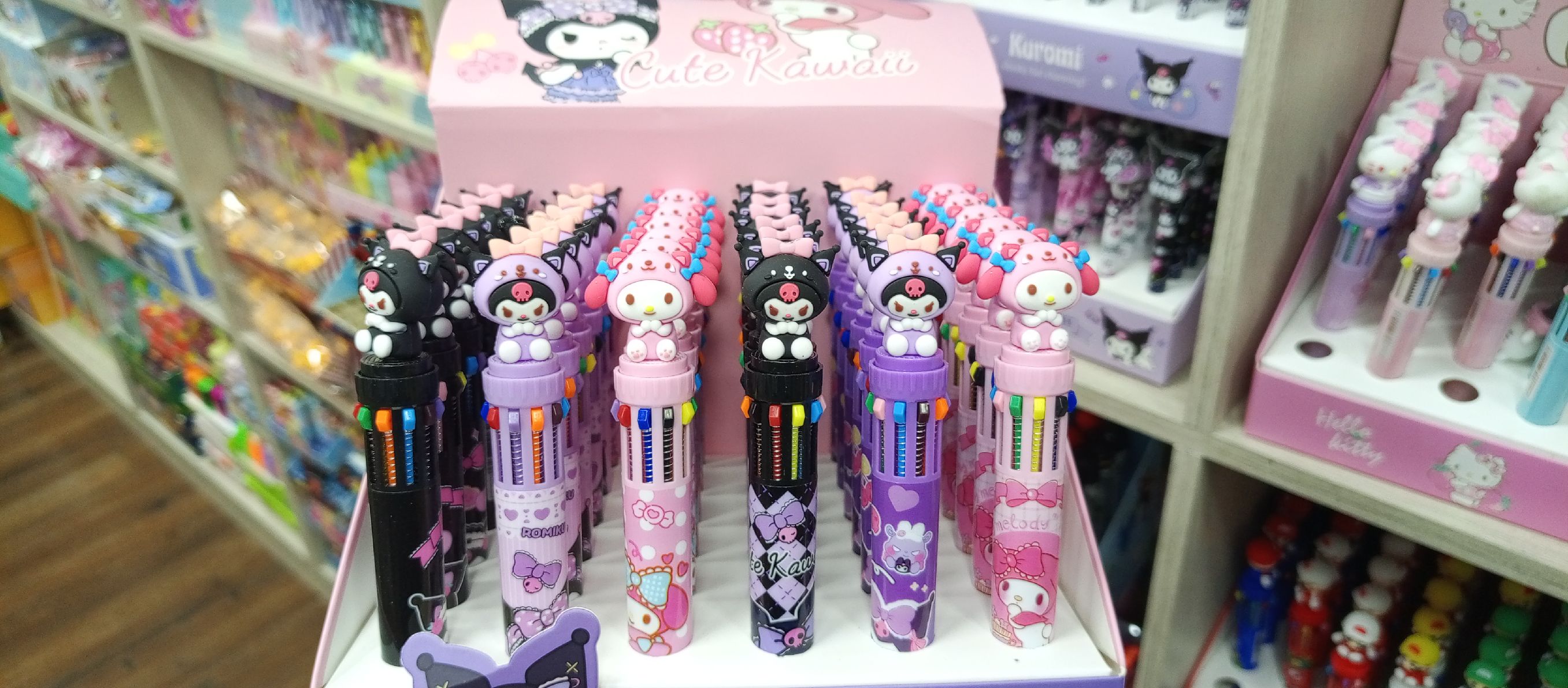 10 MINAS KUROMI