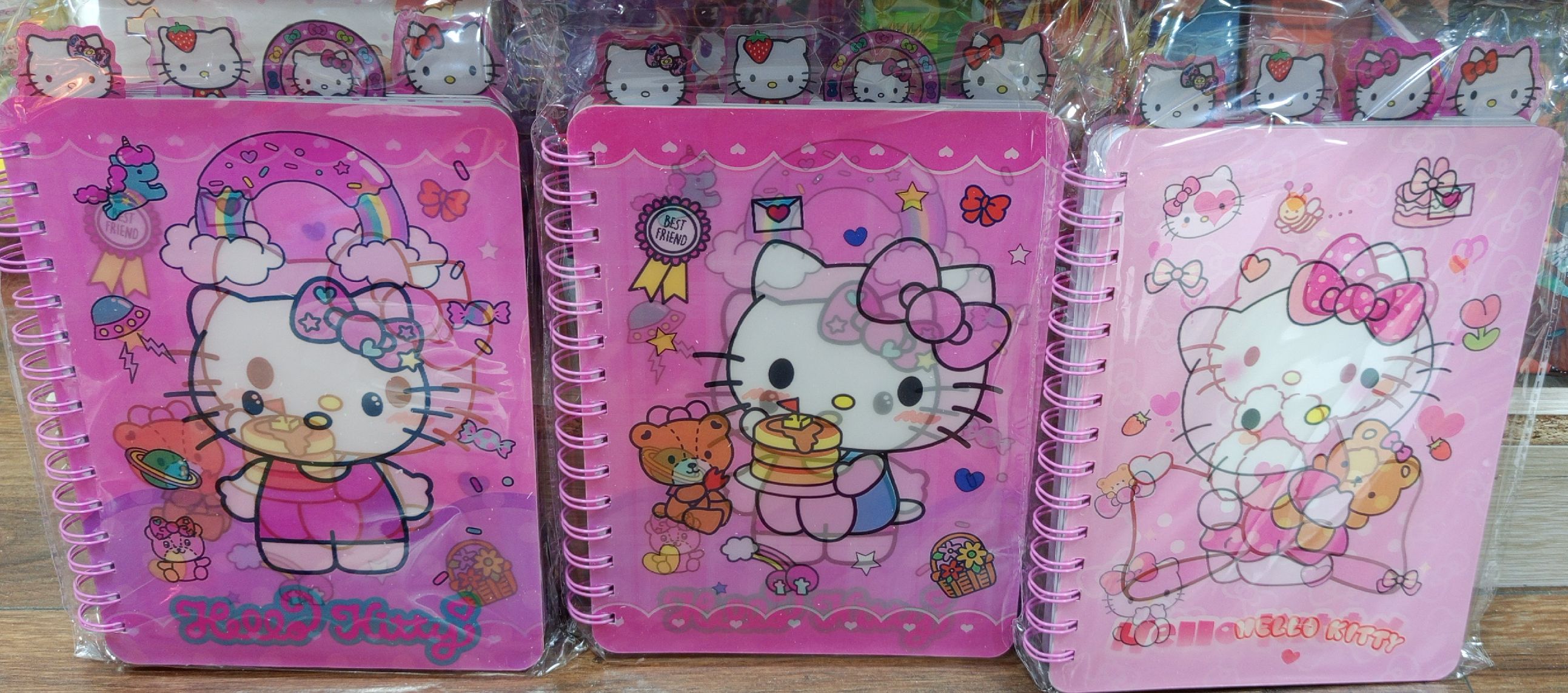 AGENDA HOLOGRAMA HELLO KITTY