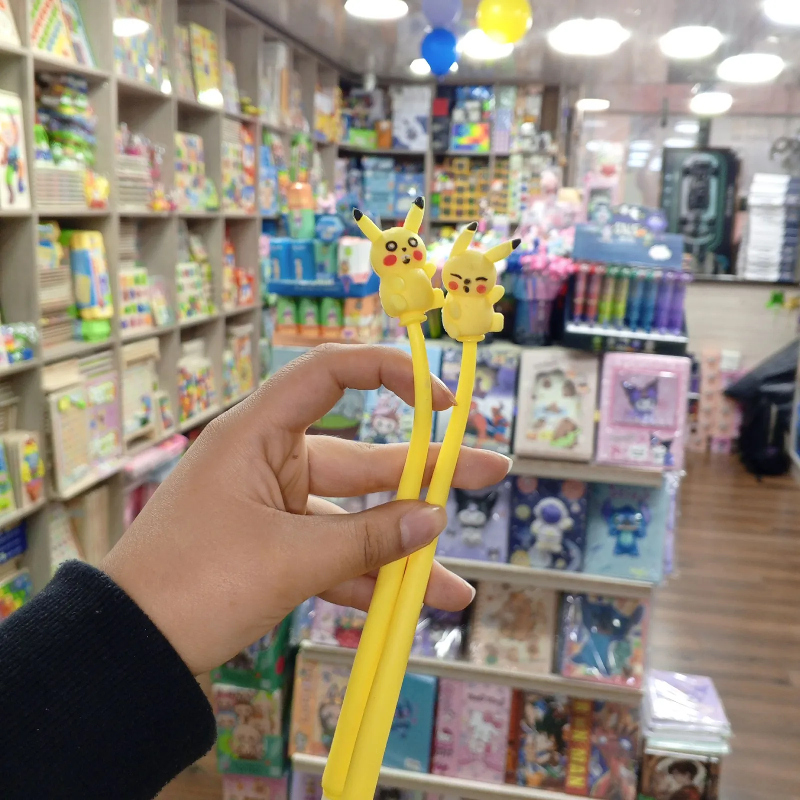 ESFERO PLEGABLE PIKACHU 1