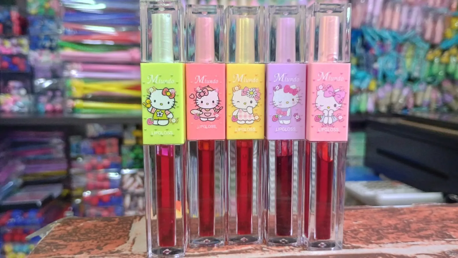 ILUMINADOR LÍQUIDO+LABIAL 1