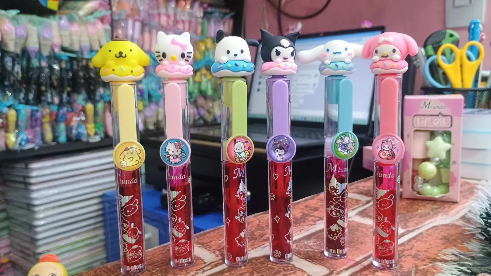 TINTA CABEZA SANRIO 1