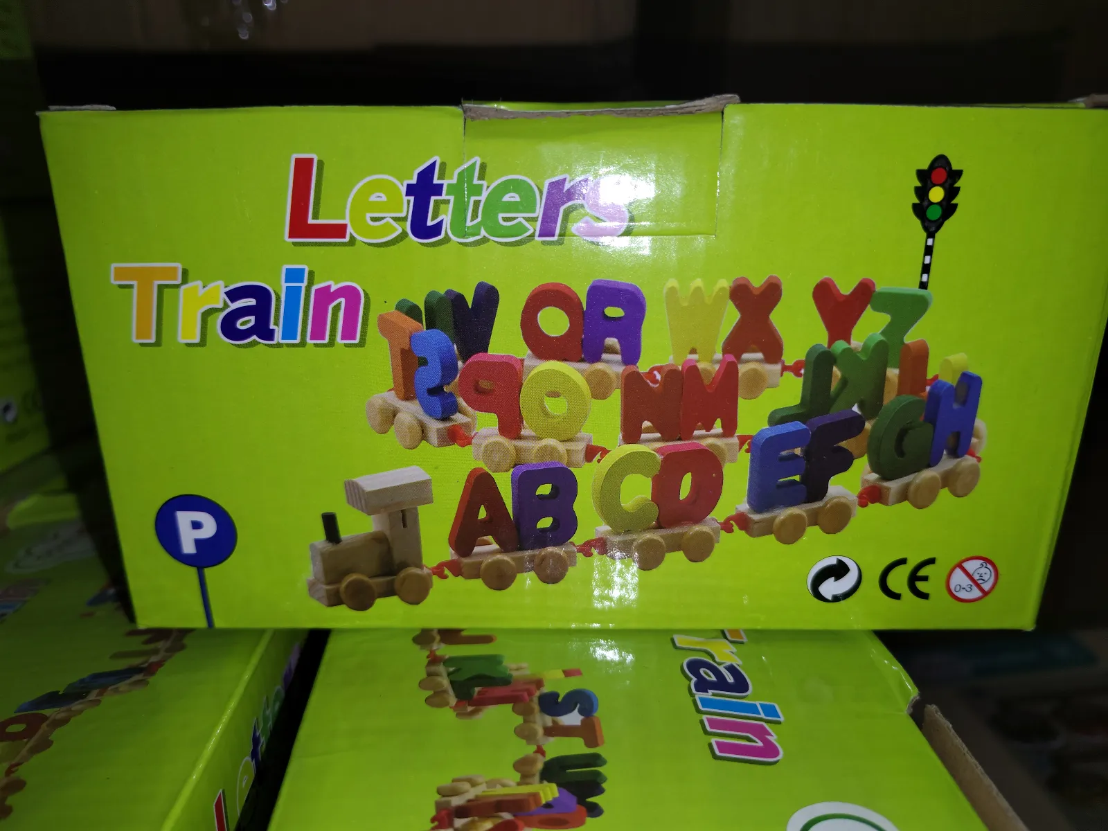 TREN DE LETRAS CAJA VERDE 1
