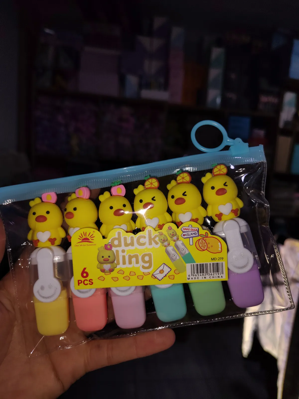 RESALTADOR PATO PLANO  1