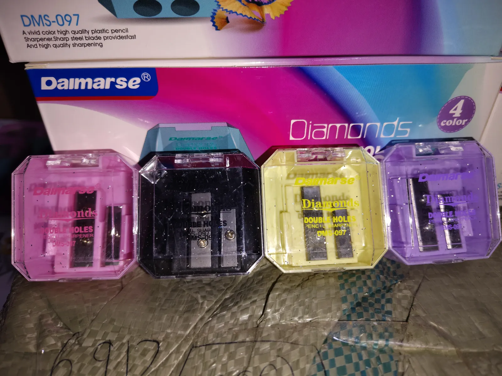 TAJALAPIZ DIAMANTE  1