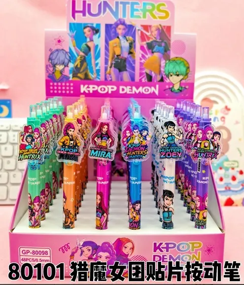 ESFERO PIN GUERRERAS KPOP 1