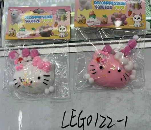 MOCHIS HELLO KITTY  1