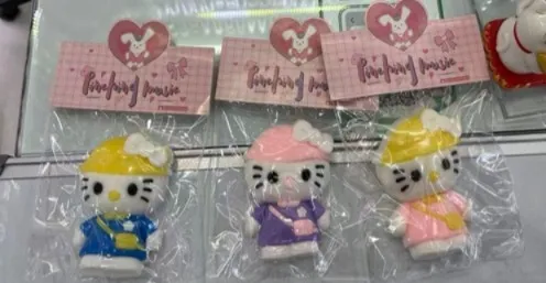MOCHIS DE HELLO KITTY GRANDE 1