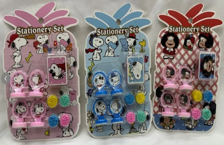SET DE COLAR SNOOPY Y MAFALDA 1