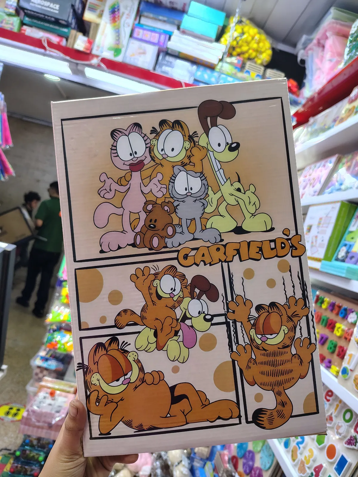 1000 PCS ROMPECABEZA GARFIELD